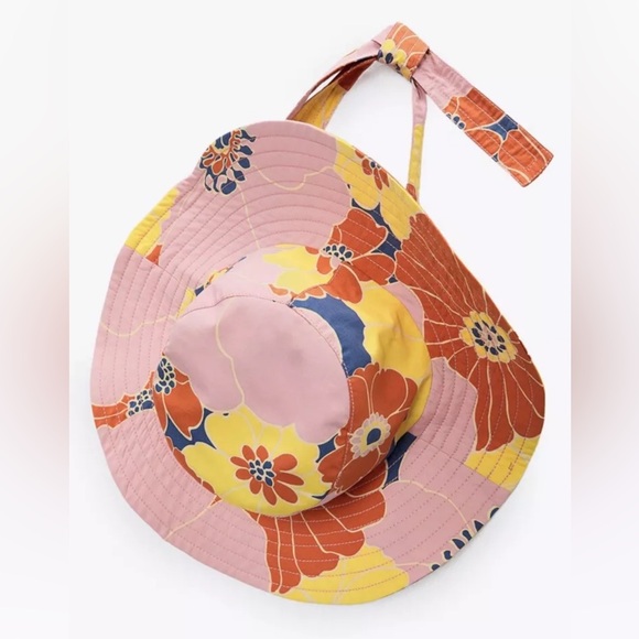 Zara Accessories - Zara Floral Wide Brim Sun Colorful Bucket Hat
